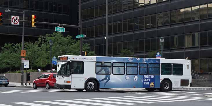 Drexel University Gillig Advantage 526